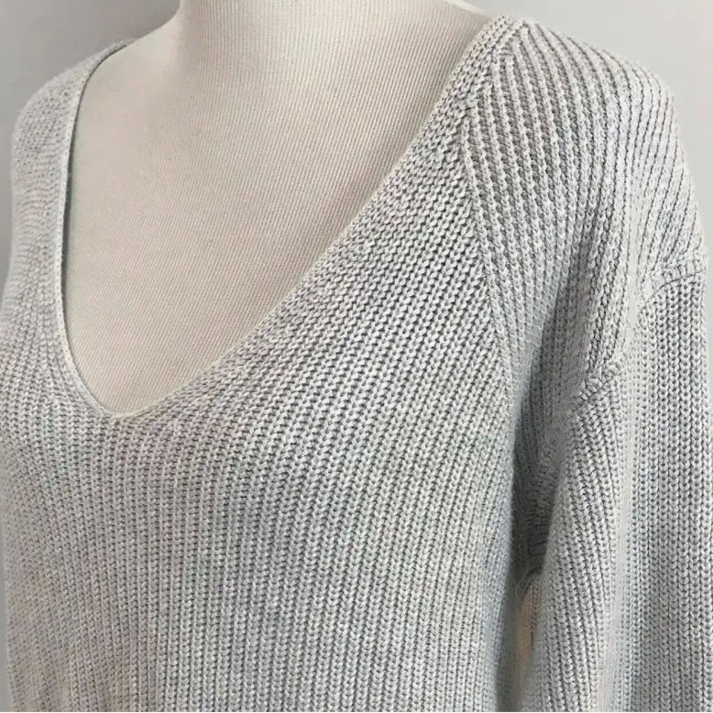 Cabi 3531 Gray Ribbed V-neck Sweater Pullover Side Zip Small - Picture 2 of 2